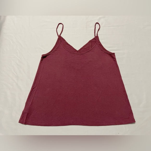 American Eagle Outfitters Soft & Sexy Cami - Picture 4 of 8